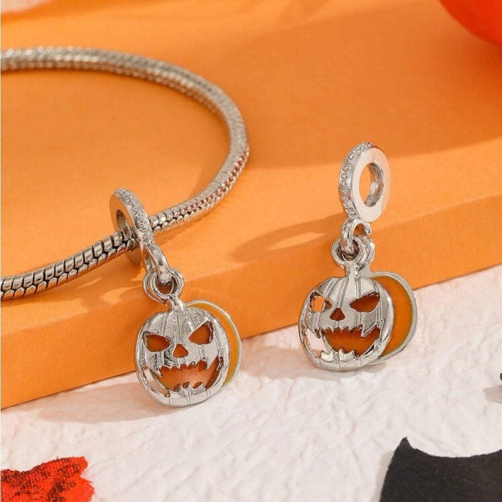 🎃Pumpkin Bracelet Charm Drop Pumpkin Hanging, Charm Only, New